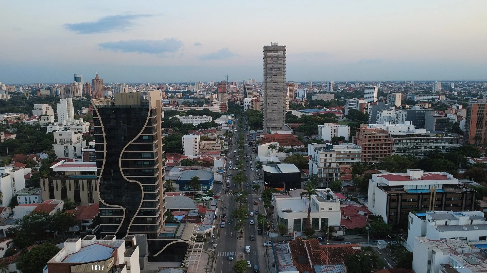 La avenida San Martín de Santa Cruz de la Sierra vista desde lo alto
